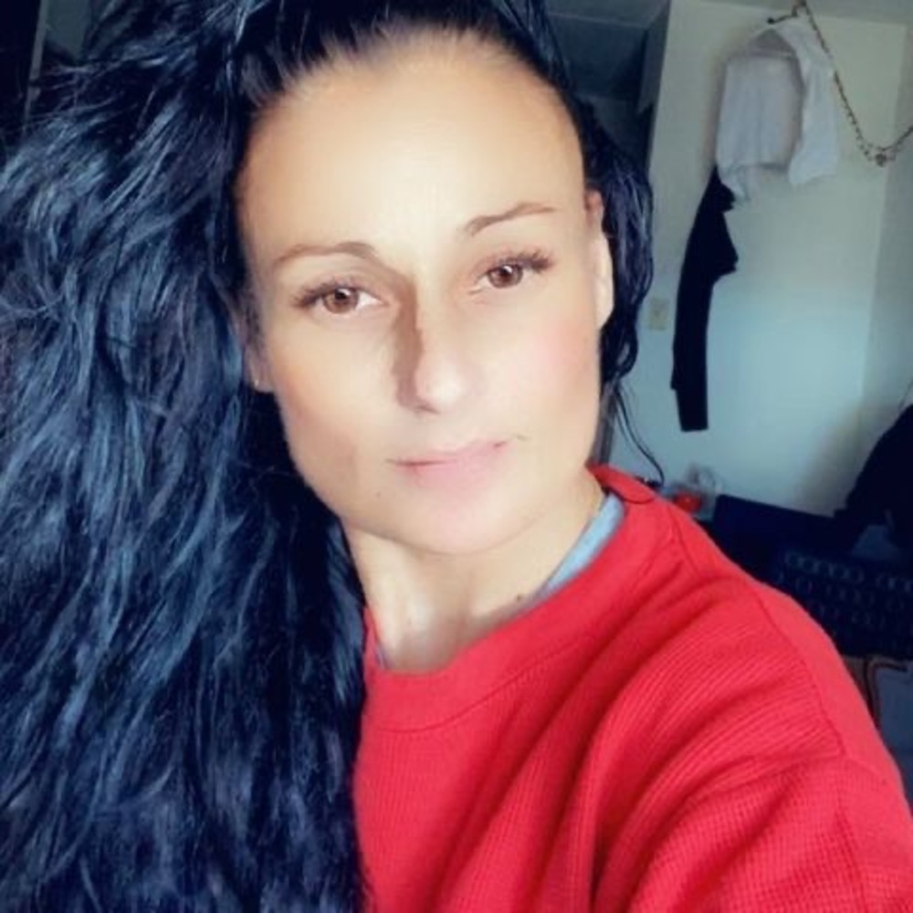 Meet your Posher, Bobbie